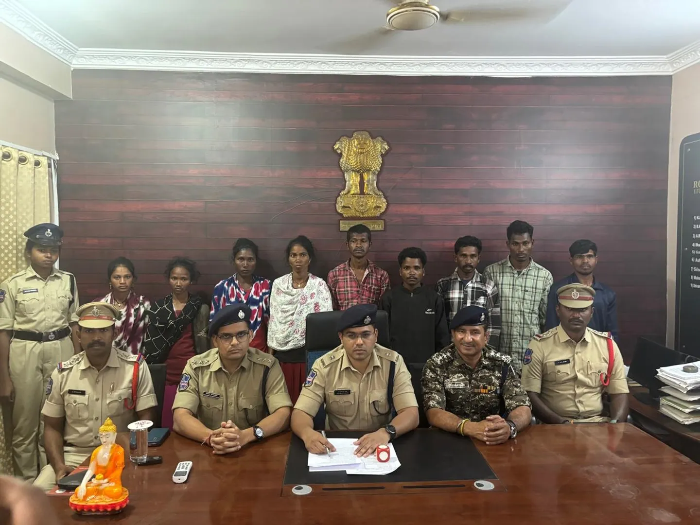 naxal surrender