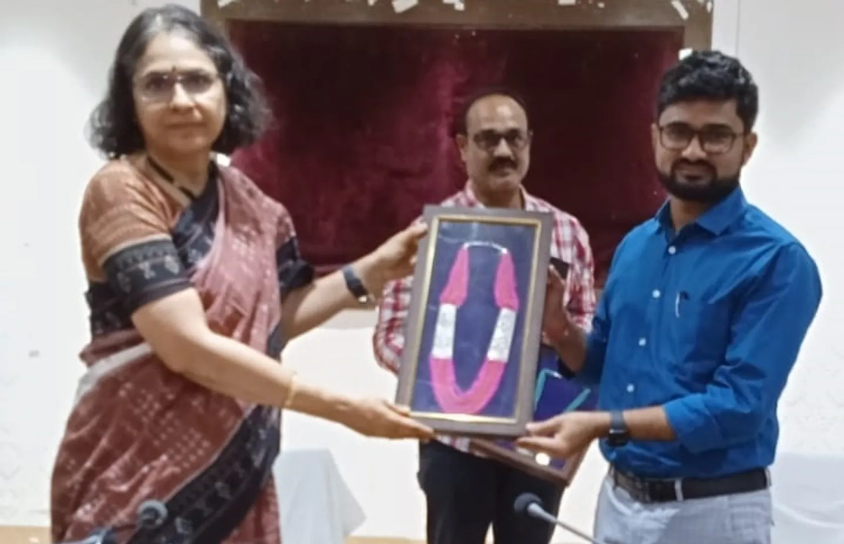 ମାଲକାନଗିରିର ପ୍ରତ୍ୟେକ ବିଦ୍ୟାଳୟରେ ଅଦ୍ବିକା କ୍ଲବ ଗଠନ ନେଇ ଗୁରୁତ୍ବାରୋପ