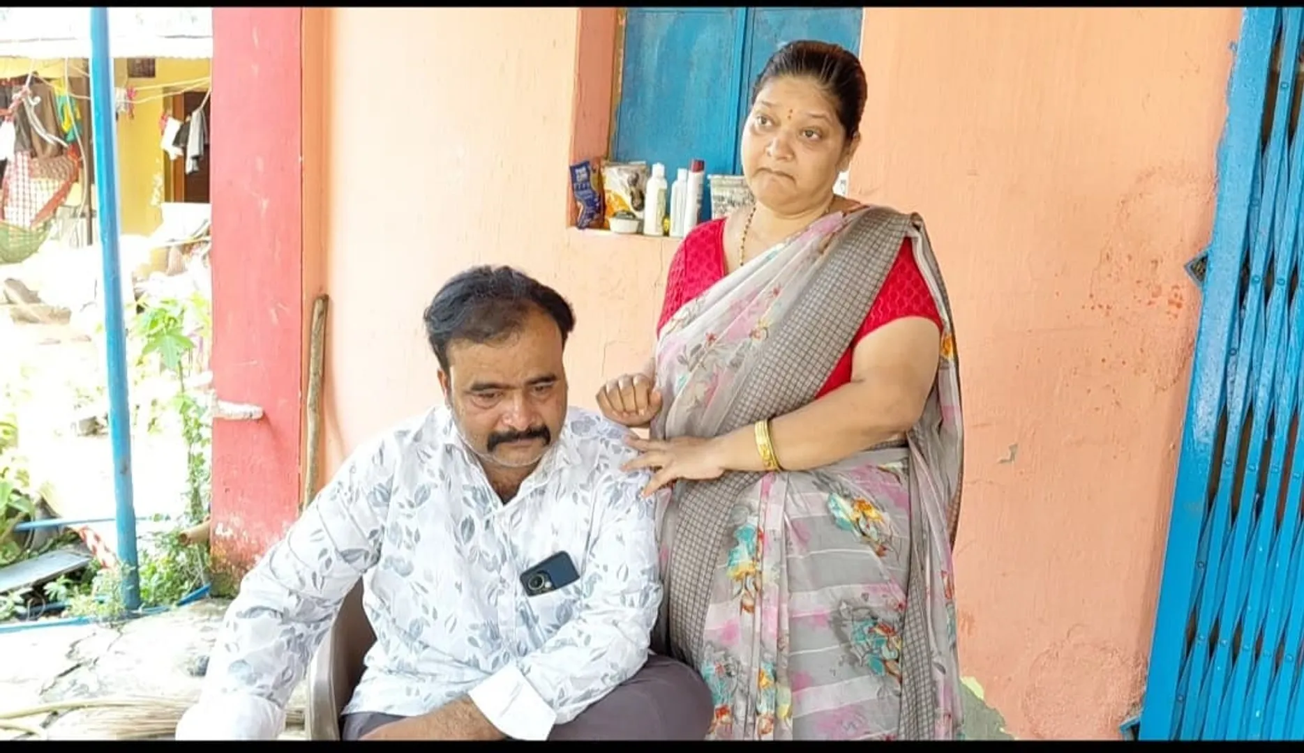 gold shop owner Subash Patel