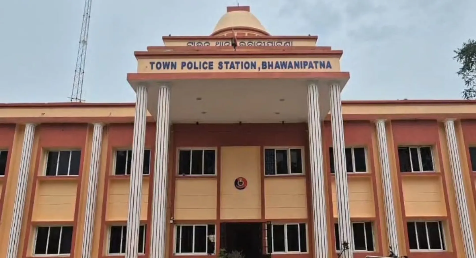 bhawanipatna town ps