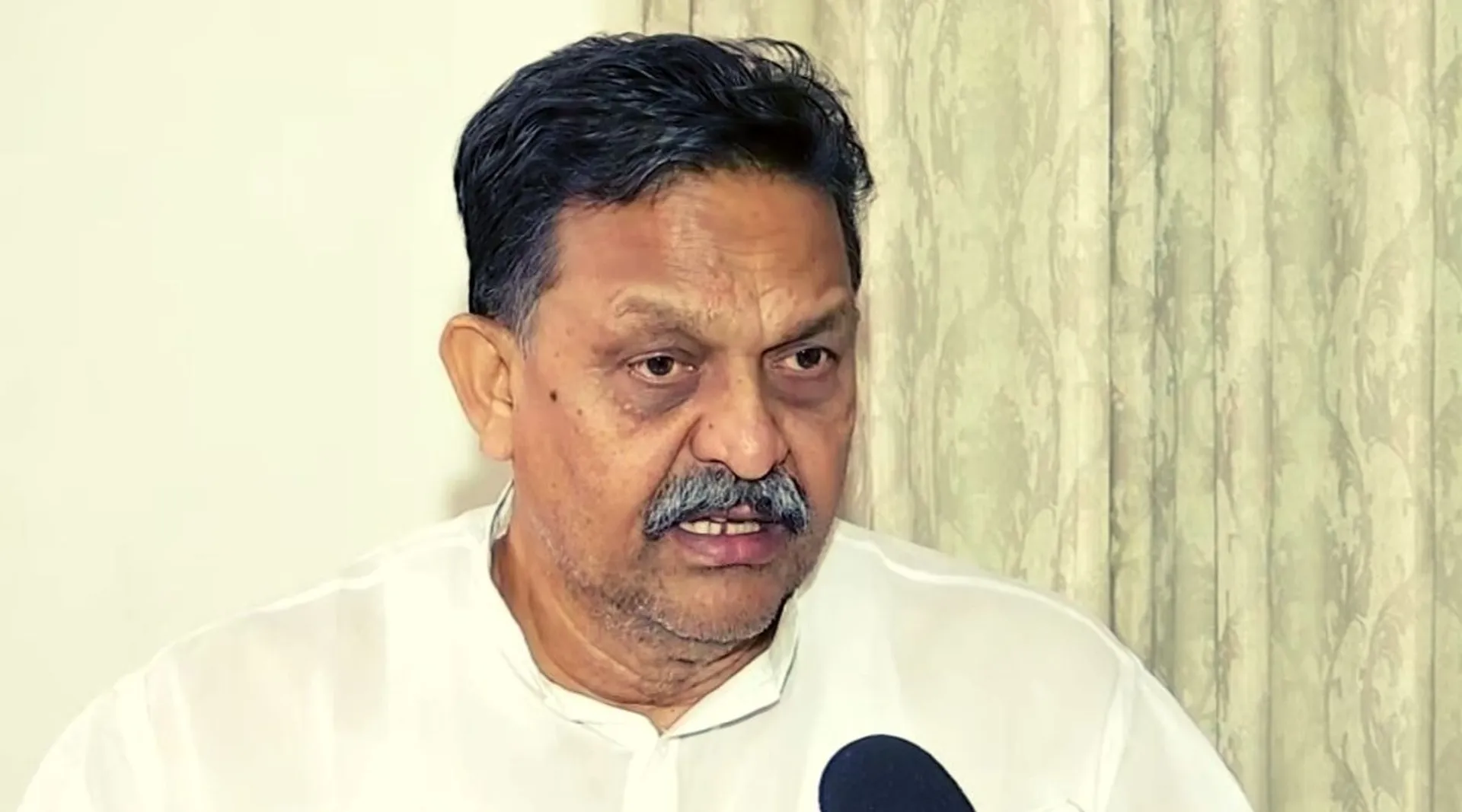 5a89ab99-cdb6-4ed7-8dac-8f27cf8a3ca9