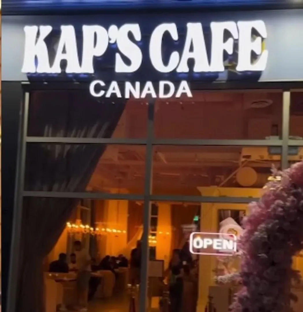 kapil sharma cafe