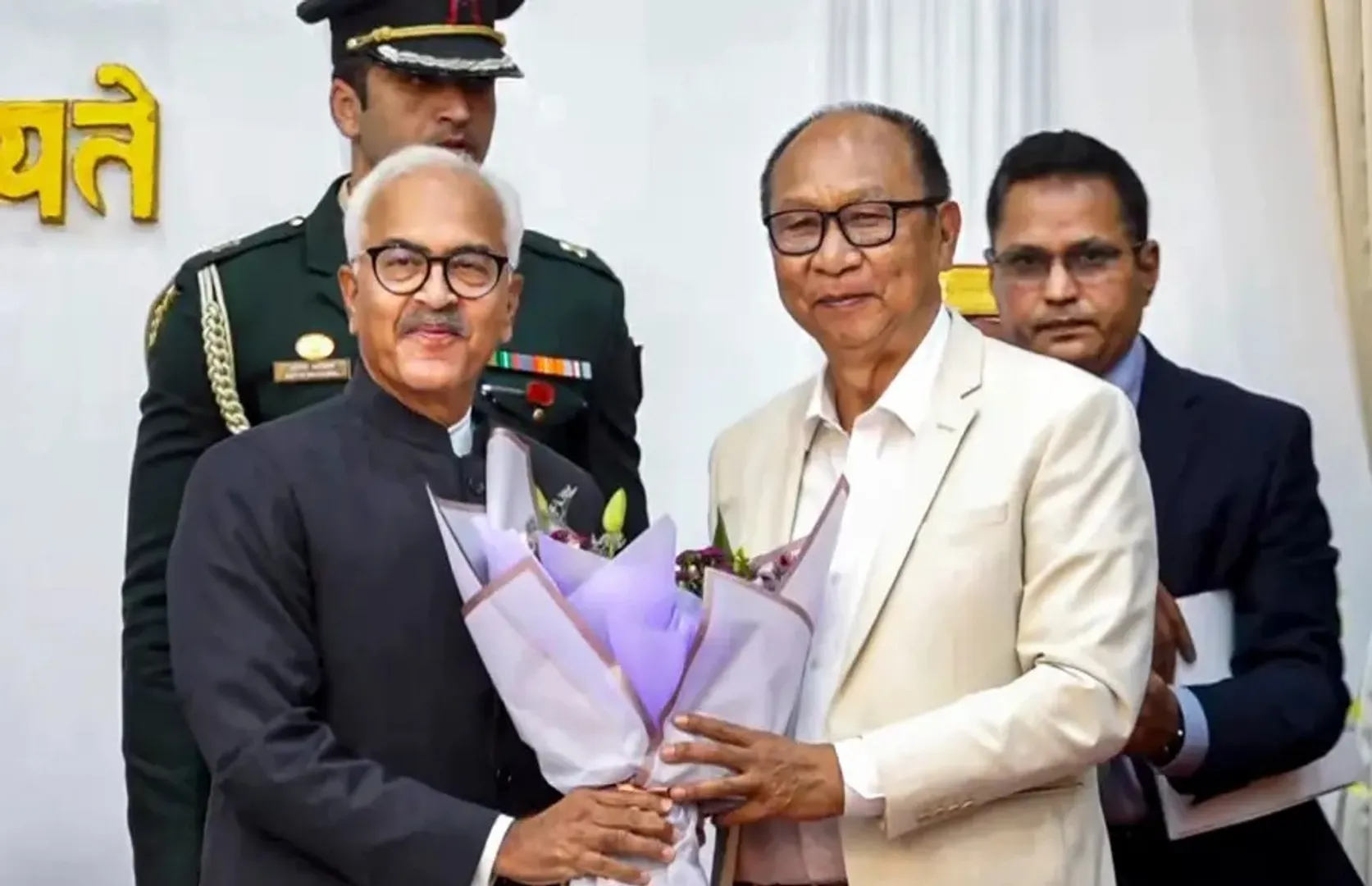 38025625-febf-4415-a35c-e0b14836c0df