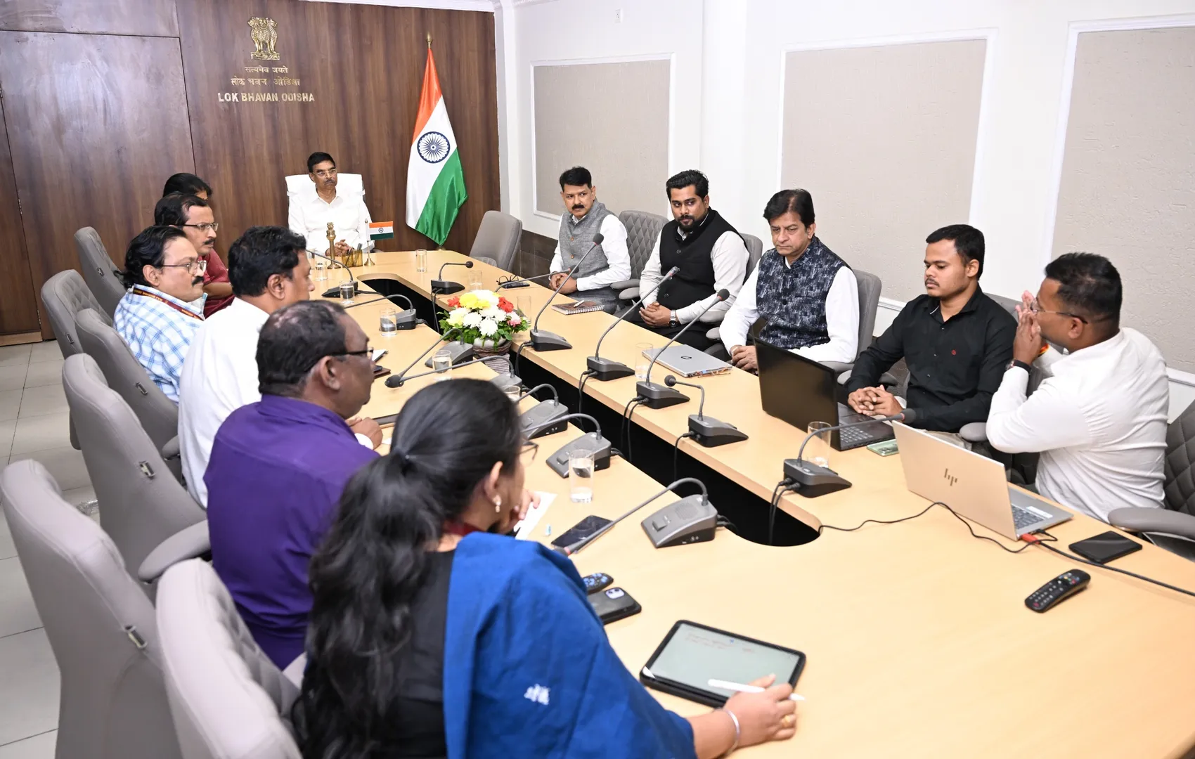 WhatsApp Image 2026-02-13 at 21.52.50