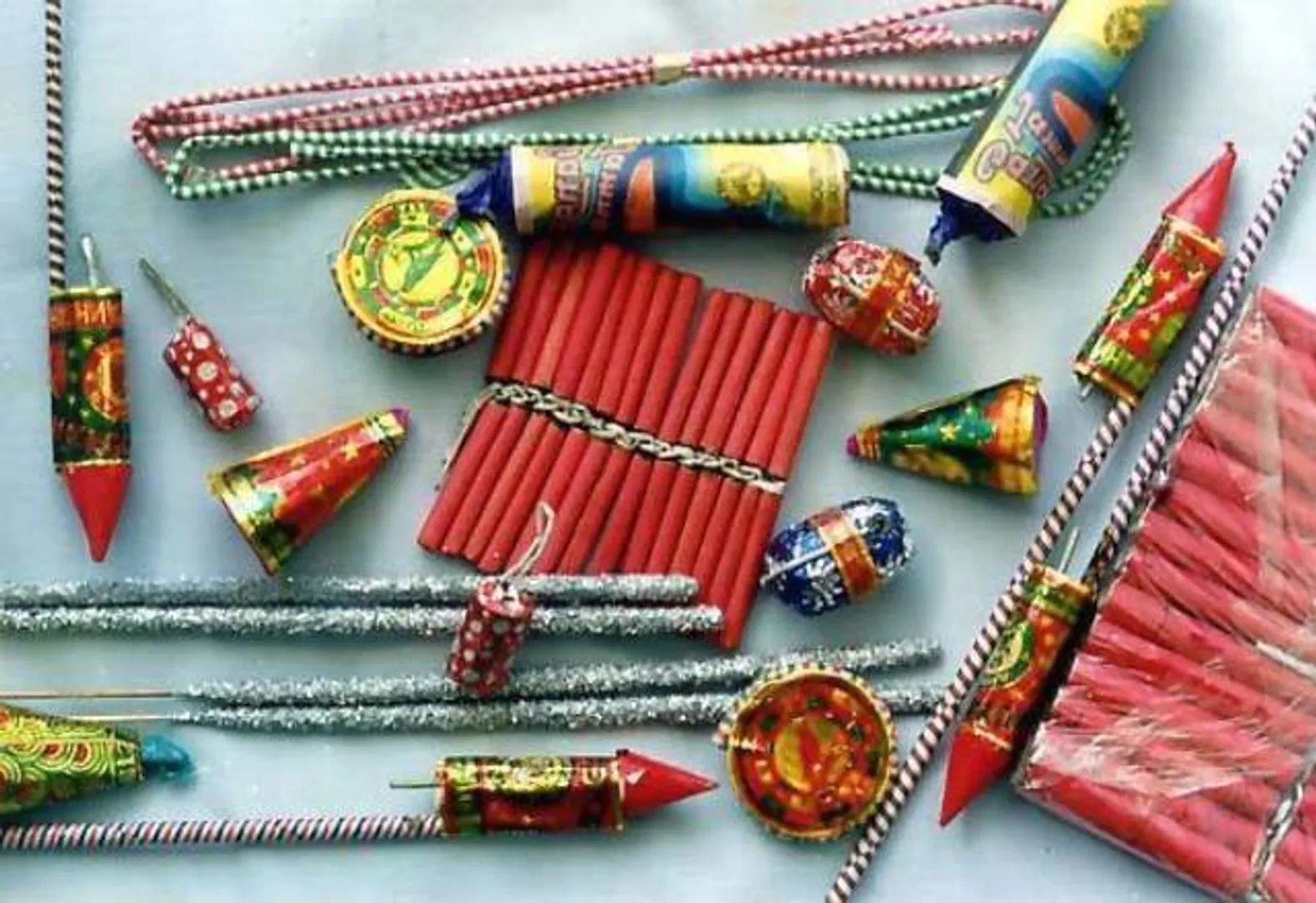 ବାଣ ବିକ୍ରିରେ କଟକଣା: ନିୟମ ଉଲଙ୍ଘନ କଲେ କଡ଼ା କାର୍ଯ୍ୟନୁଷ୍ଠାନ