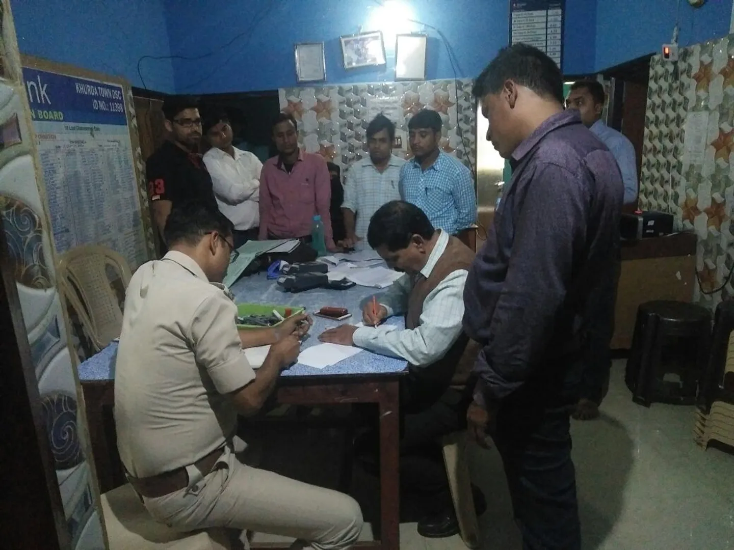 ଖୋର୍ଦ୍ଧା: ବନ୍ଧନ ବ୍ୟାଙ୍କରୁ ୫.୯୬ ଲକ୍ଷ ଟଙ୍କା ଲୁଟ