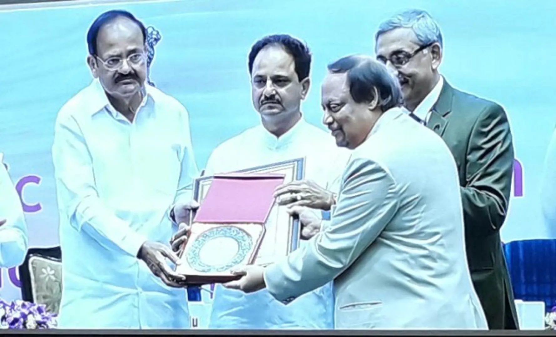 ଡାକ୍ତର ନିରଞ୍ଜନ ମହାନ୍ତିଙ୍କୁ ଜାତୀୟ ସମ୍ମାନ