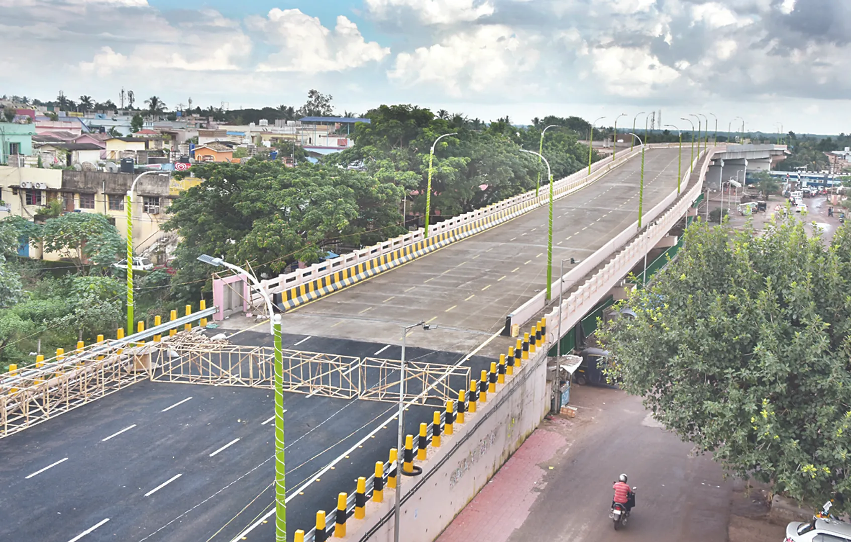 ଗୁରୁବାର ଖୋଲିବ ପୋଖରୀପୁଟ ଓଭରବ୍ରିଜ୍‌