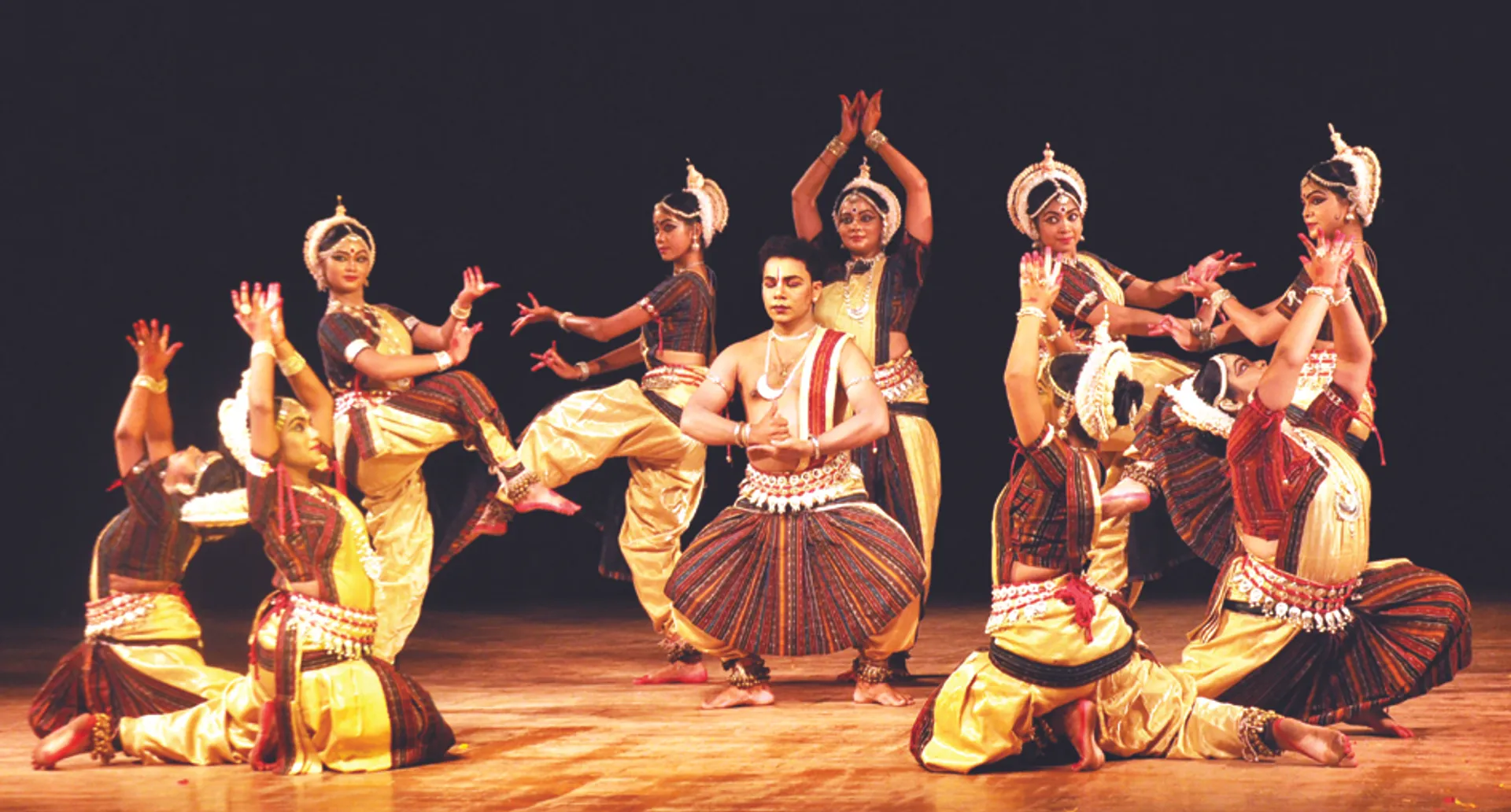 ନୃତ୍ୟରେ ସରସ୍ୱତୀ ବନ୍ଦନା