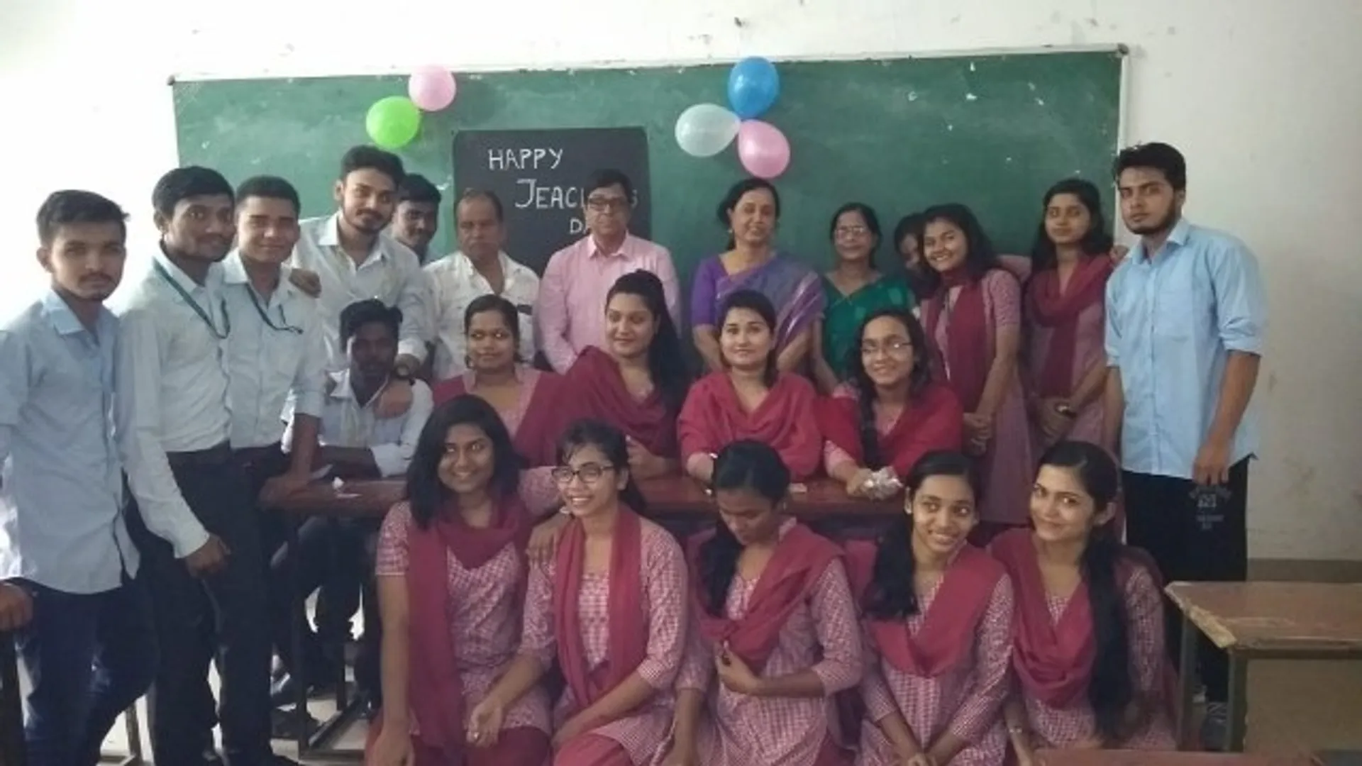 ସର୍ବପଲ୍ଲୀ ରାଧାକ୍ରିଷ୍ଣନ୍‌ଙ୍କ ଅବଦାନ ସଂପର୍କିତ ଆଲୋଚନା