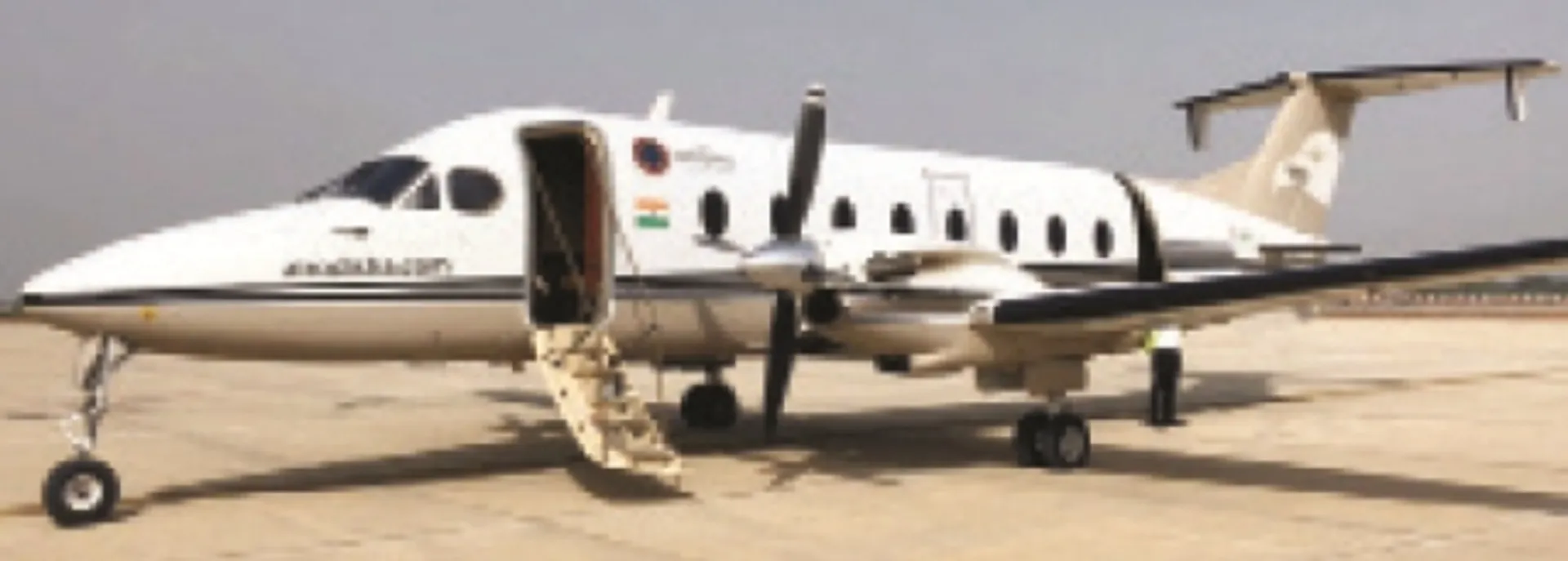 କେହି ଆସିଲେନି କି ଗଲେନି : ସୋମବାର ଝାରସୁଗୁଡ଼ାରୁ ୨ ଉଡାଣ ବାତିଲ