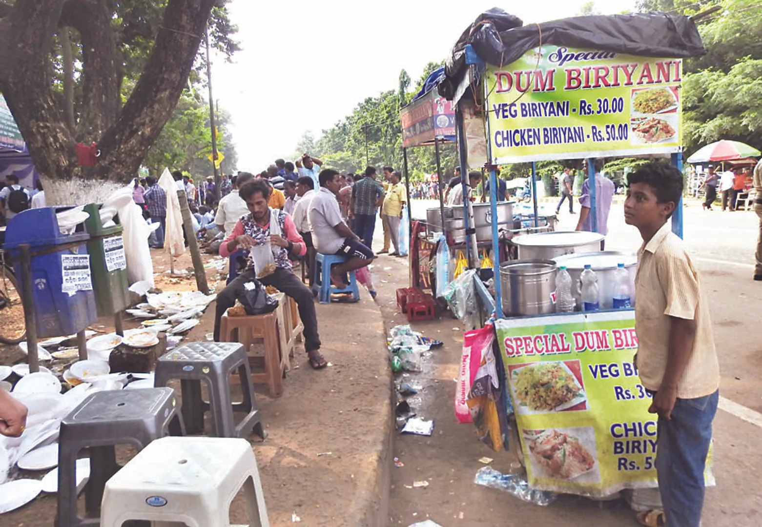 ଗାନ୍ଧୀମାର୍ଗକୁ ନେଇ ଅକଳରେ ପୁଲିସ