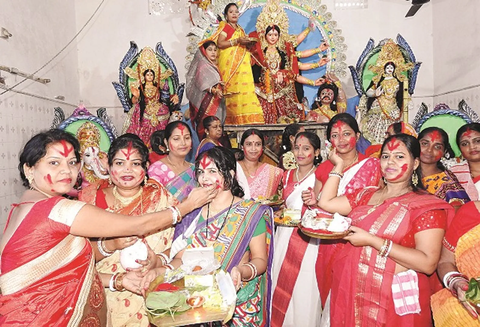 ସିନ୍ଦୂର ଖେଳରେ ବିଦାୟ ନେଲେ ମହିଷାମର୍ଦିନୀ