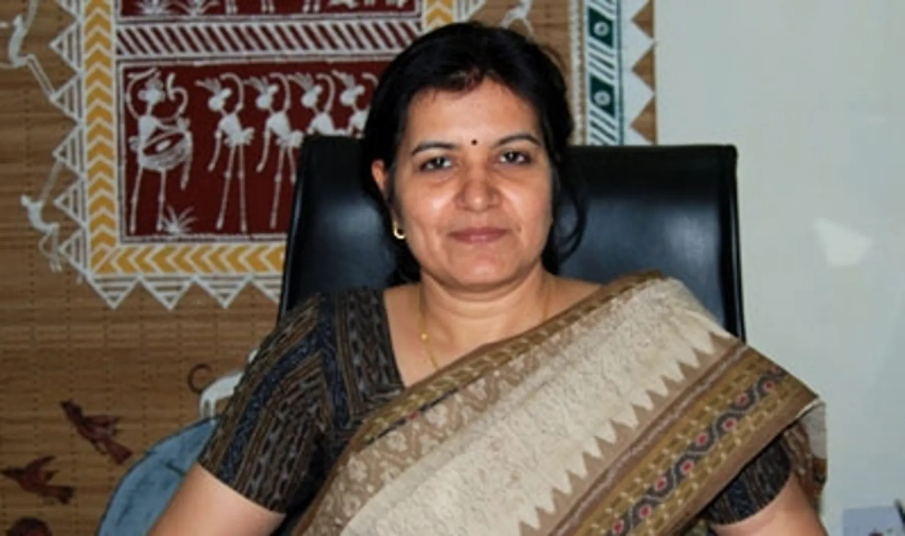 ପଦ୍ମରେ କନ୍ଦଳ ନେଇ ମୁହଁ ଖୋଲିଲେ ଅପରାଜିତା