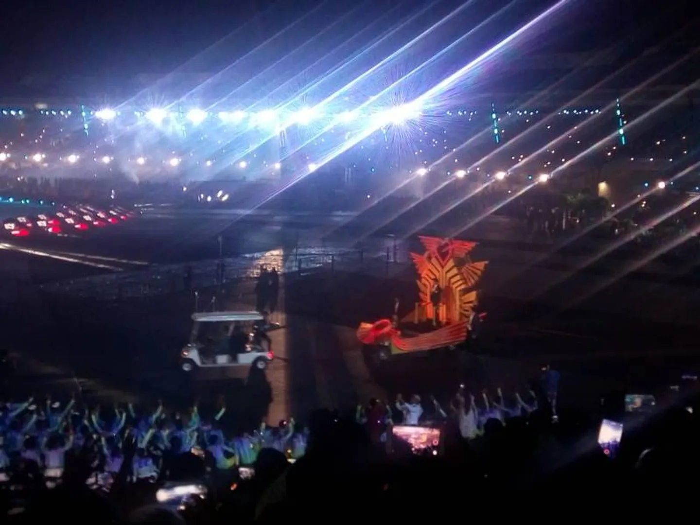 ଲେଜର୍‌ ଲାଇଟ୍‌ରେ ଓଡ଼ିଶା ପୁରୁଷ ହକି ବିଶ୍ୱକପ୍‌ ଉଦ୍‌ଘାଟନୀ ସମାରୋହ।