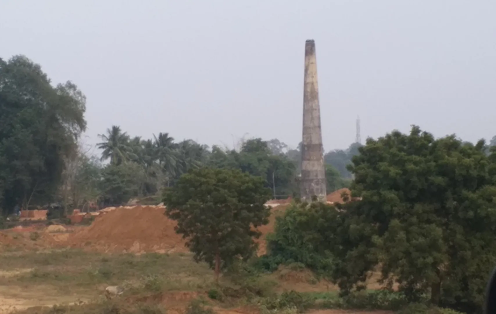 ସରକାରୀ ଜମିରେ ଇଟା ଭାଟି : ବେପାରୀଙ୍କ କବଜାରେ ଶହଶହ ଏକର ଜମି, ନଦୀପଠା