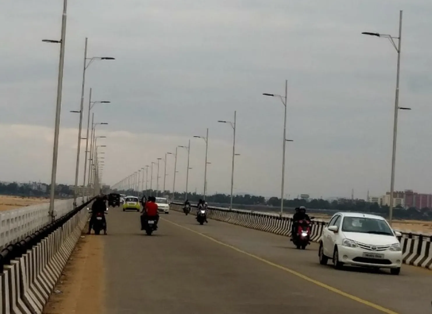 ସୁଭାଷ ବୋଷ ସେତୁ ଆଲୋକୀକରଣରେ ଦୁର୍ନୀତି