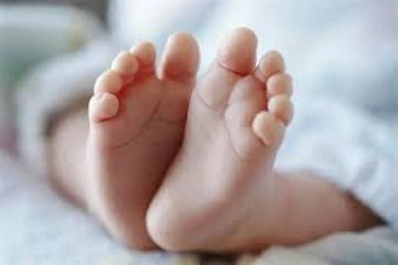 ୬ମାସର ଶିଶୁକୁ ହୋଇଛି ଅଜବ ରୋଗ, ଗଭୀର ନିଦରେ ଶୋଇଲେ ମୃତ୍ୟୁ ହେବ ଜାଣି ଦିନ ରାତି ପହରା ଦେଉଛନ୍ତି ମାତା-ପିତା