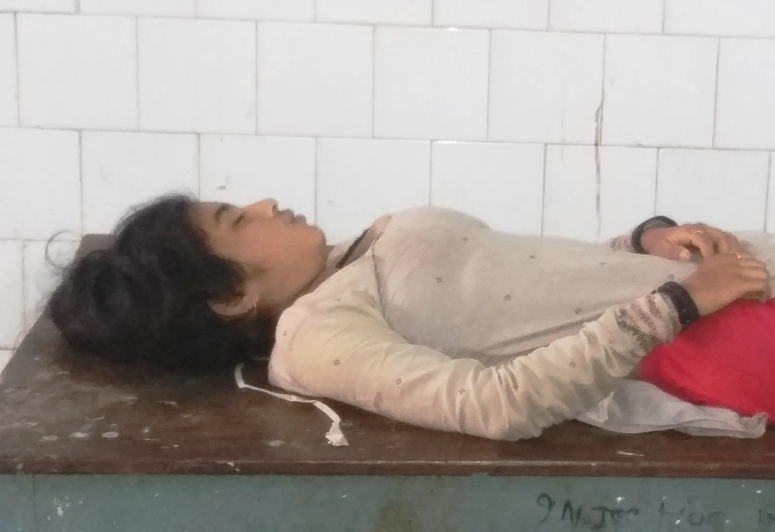 ଯାଜପୁର: ବେକରେ ରଶି ଲଗାଇ ଆତ୍ମହତ୍ୟା