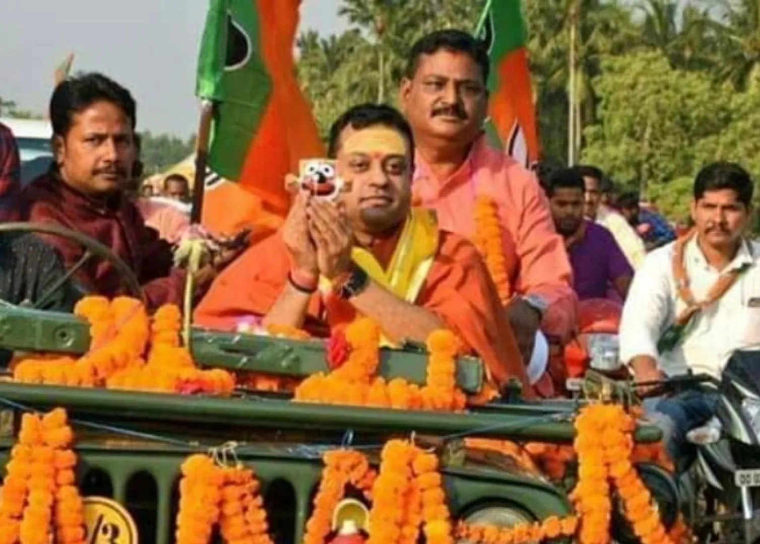 ଜଗନ୍ନାଥଙ୍କ ମୂର୍ତ୍ତି ଧରି ପ୍ରଚାରକୁ ବିରୋଧ କଲା କଂଗ୍ରେସ, ସମ୍ବିତ ପାତ୍ରଙ୍କ ନାଁରେ ଆଣିଲା ଆଚରଣ ବିଧି ଉଲ୍ଲଂଘନ ଅଭିଯୋଗ