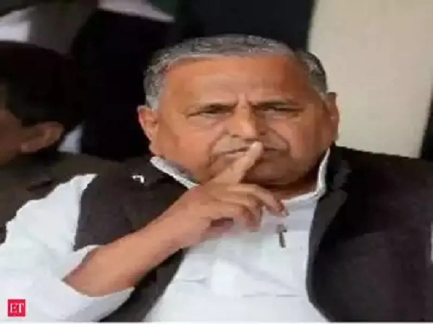 ପ୍ରା‌ର୍ଥିପତ୍ର ଦାଖଲ କଲେ ମୁଲାୟମ