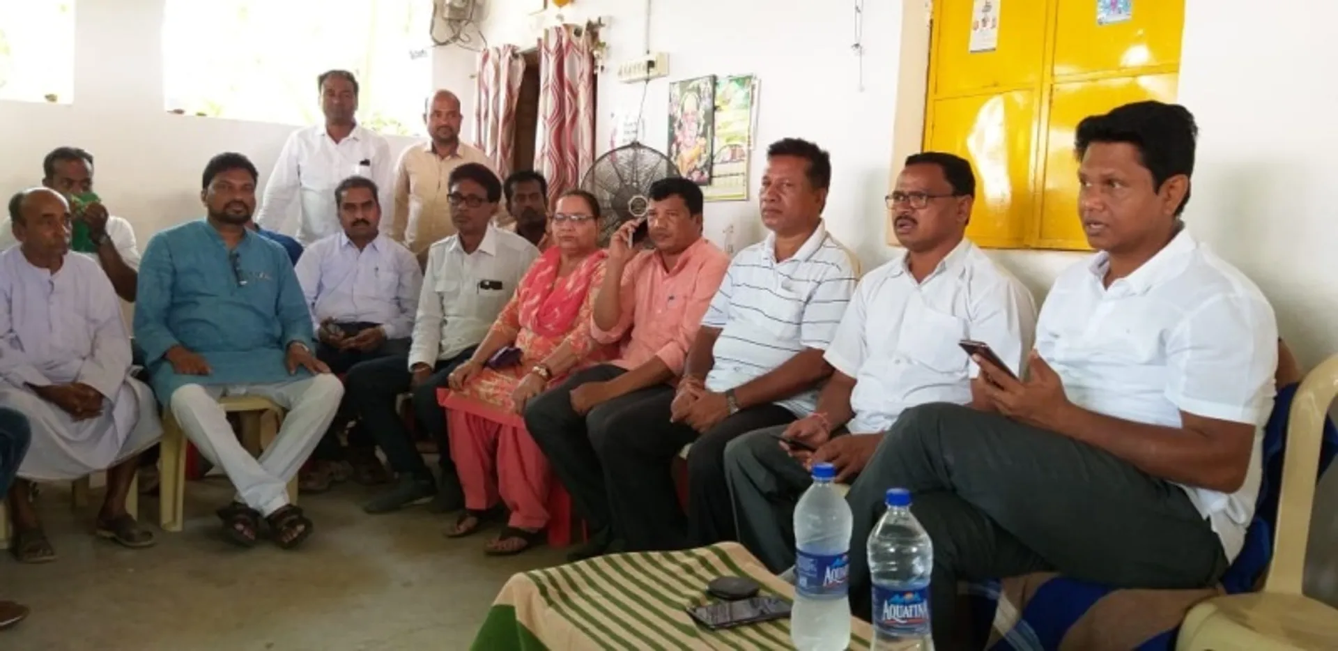 ବ‌ିଜେଡିରେ ଗୋଷ୍ଠୀ ବିବାଦ : ପ୍ରଣବଙ୍କ ଅଚାନକ ମାଲକାନଗିରି ଗସ୍ତ, ଏକାଠି ହେଲେ ମାନସ-ମୁକୁନ୍ଦ ସମର୍ଥକ