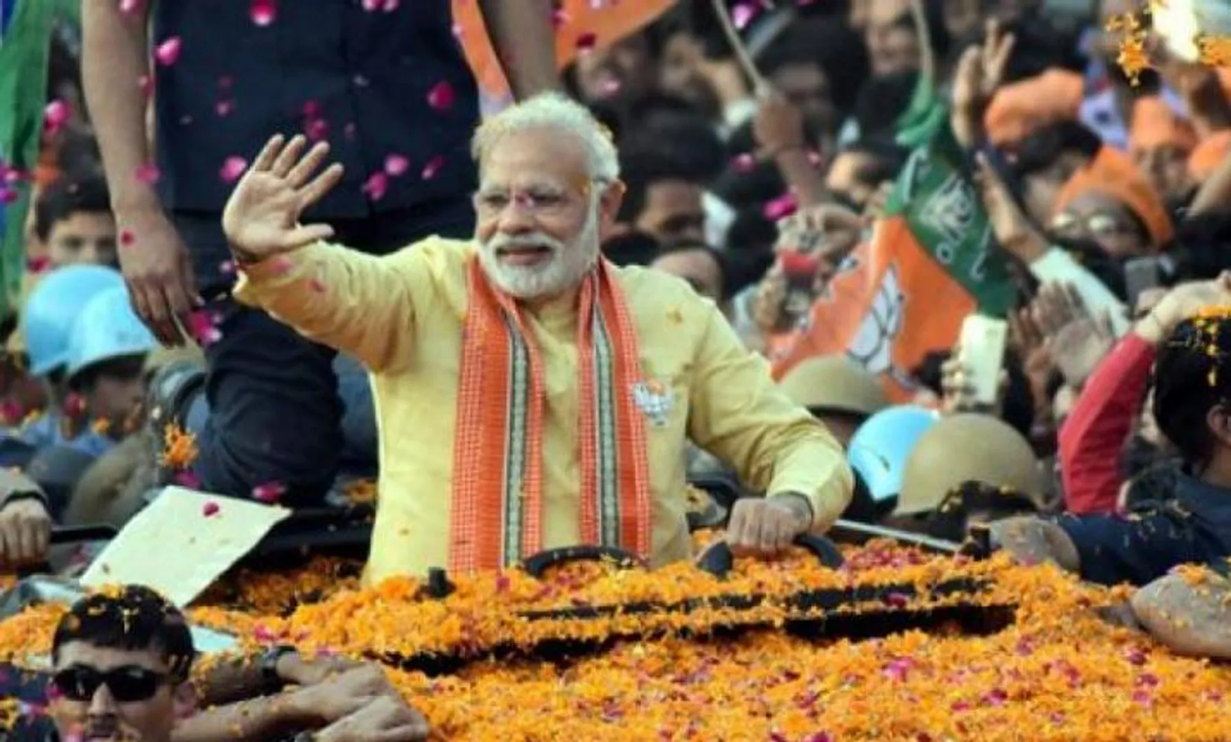 ଭୁବନେଶ୍ୱରରେ ପ୍ରଧାନମନ୍ତ୍ରୀ ମୋଦୀ, ଅଳ୍ପ ସମୟ ପରେ ଆରମ୍ଭ ହୋଇଯିବ ରୋଡ ସୋ’ 