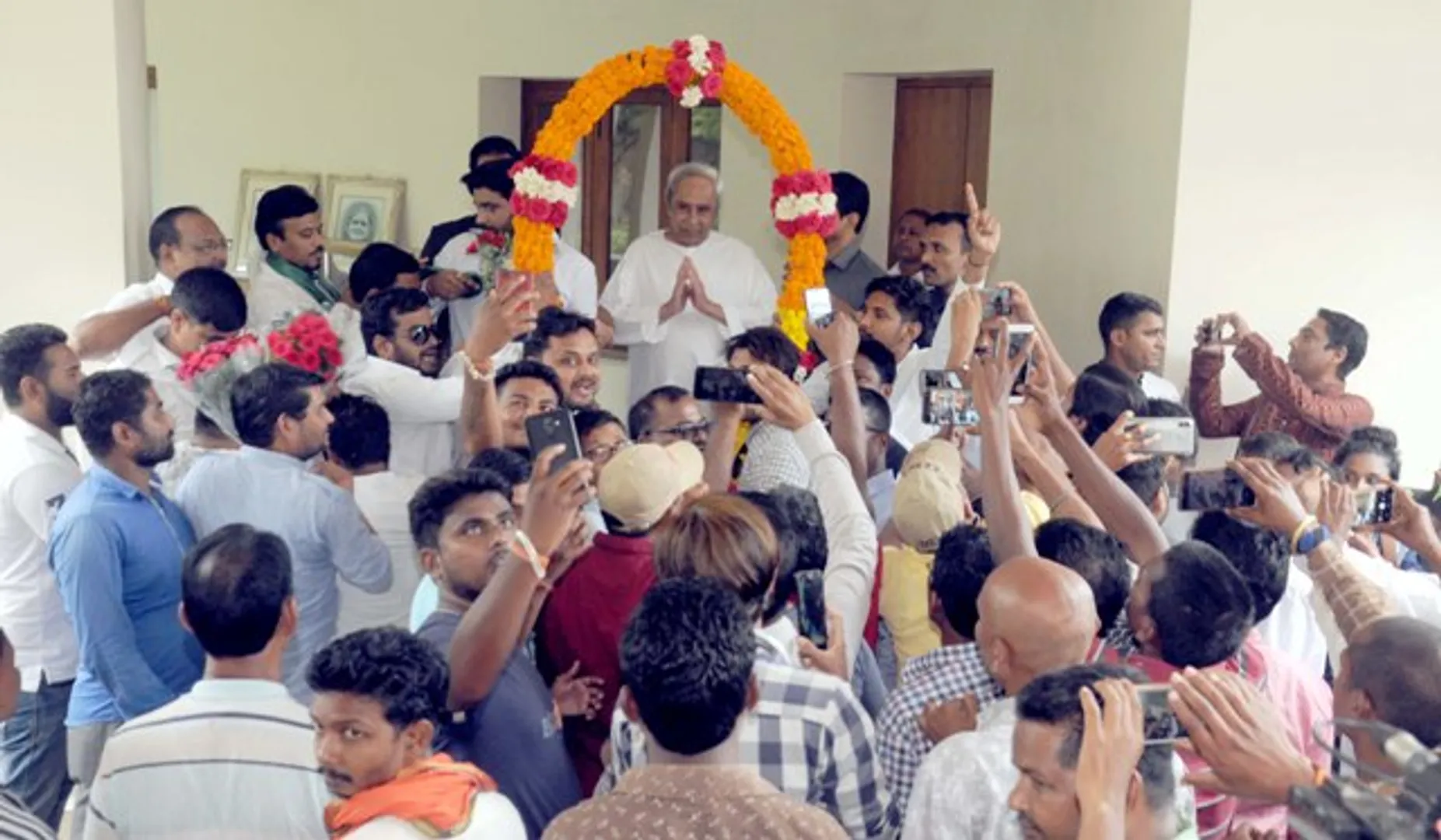 ବିଜେଡିରେ ଯୋଗଦେଲେ ରାଇରଙ୍ଗପୁର କଂଗ୍ରେସର ନେତା ଓ କର୍ମୀ