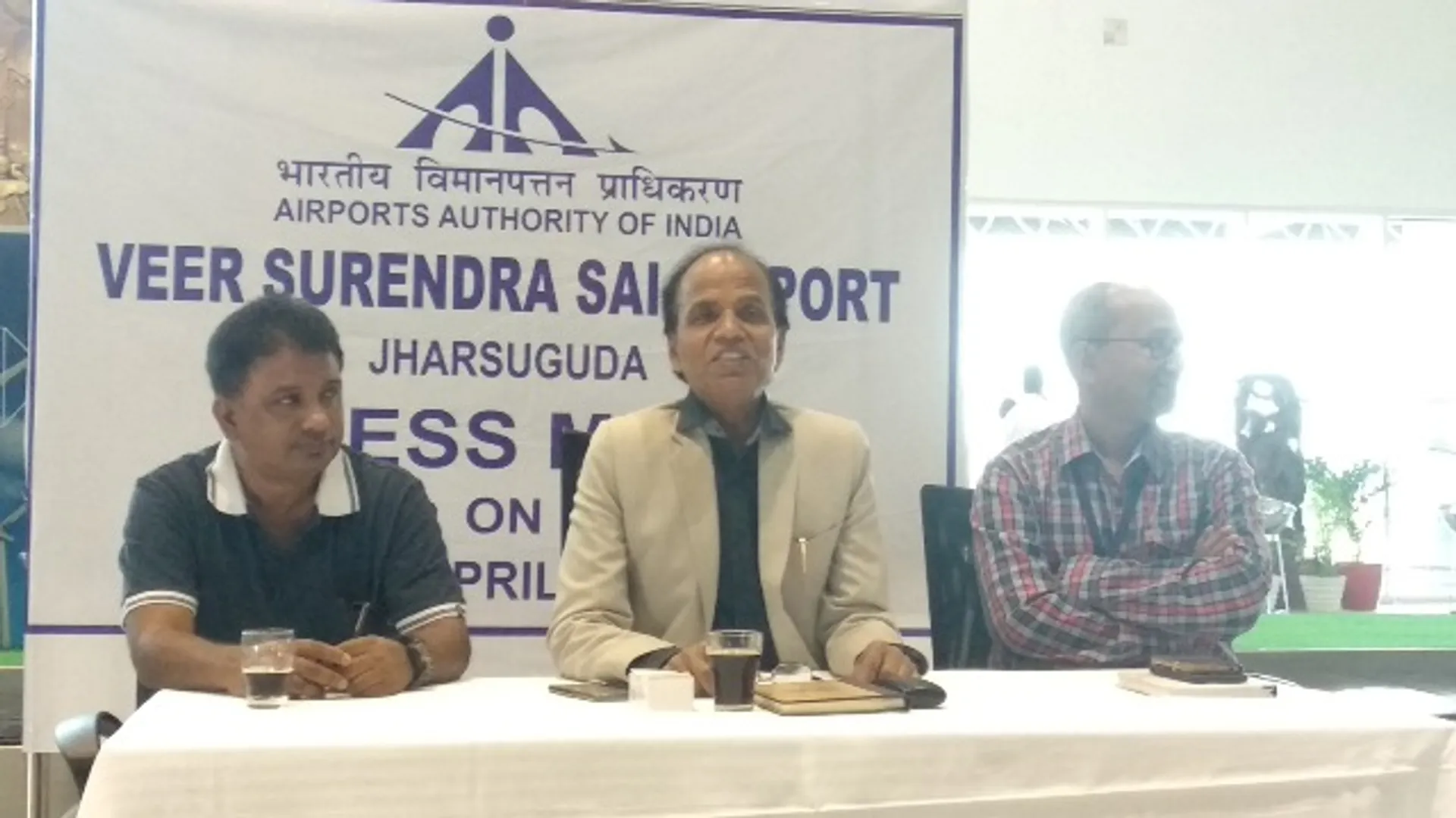 ସ୍ପାଇସ୍‌ ଜେଟ୍‌ ସେବାକୁ ମାସେ ପୂରିଲା : ୪୬୯୨ ଯାଇଛନ୍ତି, ୫୧୬୦ ଆସିଛନ୍ତି, ଜୁନ୍‌ରେ ଉଡ଼ିବ ଆଲାଏନ୍ସ ଏୟାର ବିମାନ