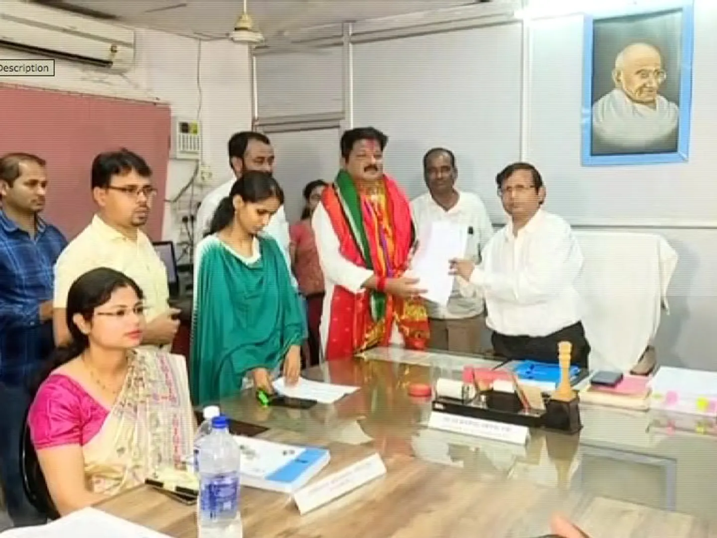 ପ୍ରାର୍ଥୀପତ୍ର ଦାଖଲ କଲେ ପ୍ରତାପ ଜେନା