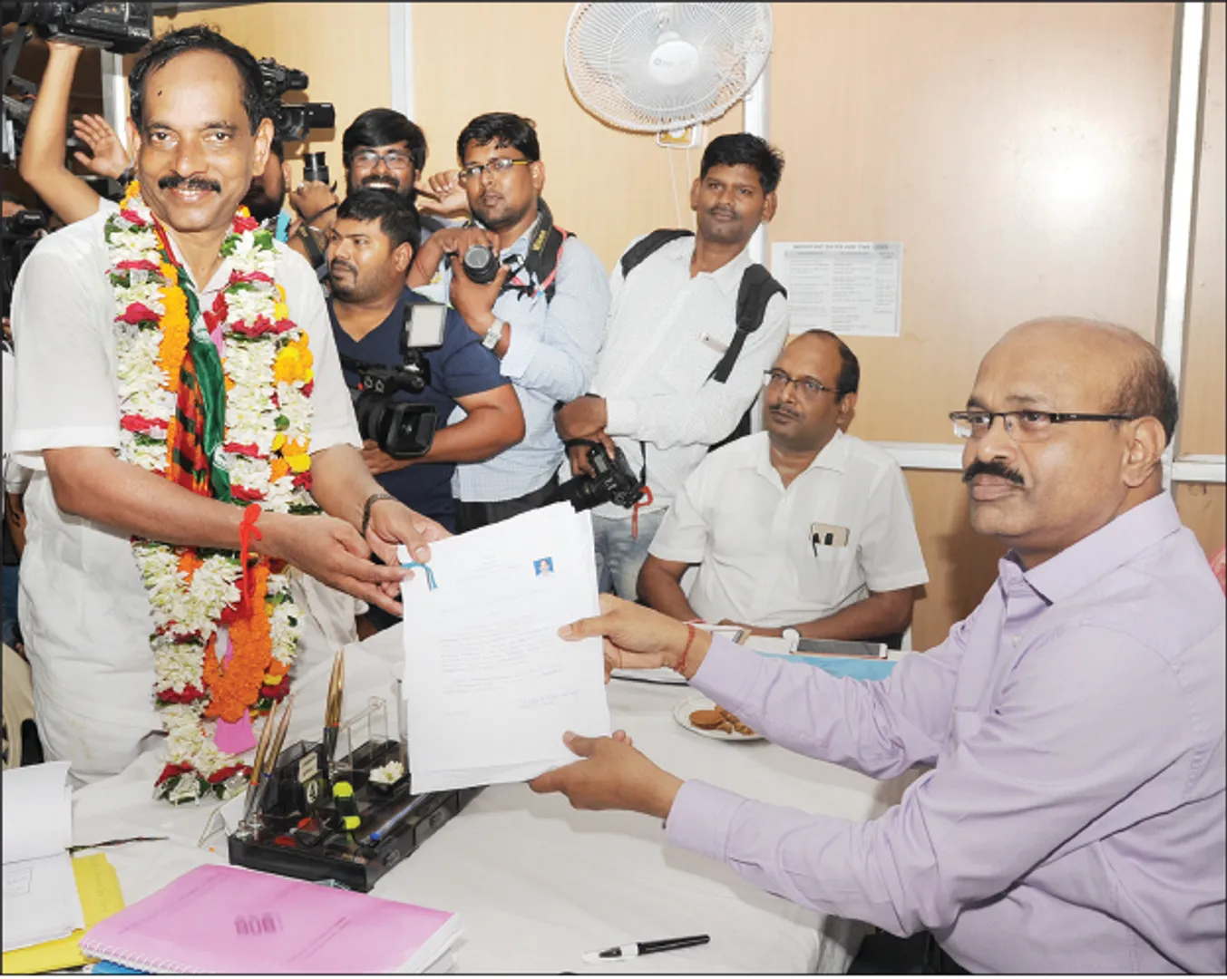 ଭୁବନେଶ୍ବରର ତିନି ଆସନ ପାଇଁ ୪୫ ପ୍ରାର୍ଥୀ