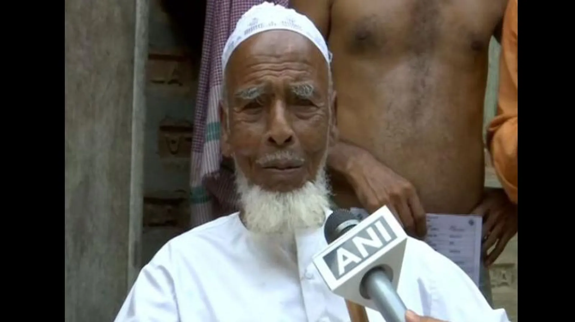 ଦ୍ୱିତୀୟ ପର୍ଯ୍ୟାୟରେ ମତଦାନ କରିବାକୁ ପ୍ରସ୍ତୁତ ଦେଶର ସବୁଠାରୁ ବୟସ୍କ, ୧୧୬ ବର୍ଷ ବୟସ୍କ ମତଦାତା ମହମ୍ମୁଦ୍‌ ଅଲ୍ଲୀ