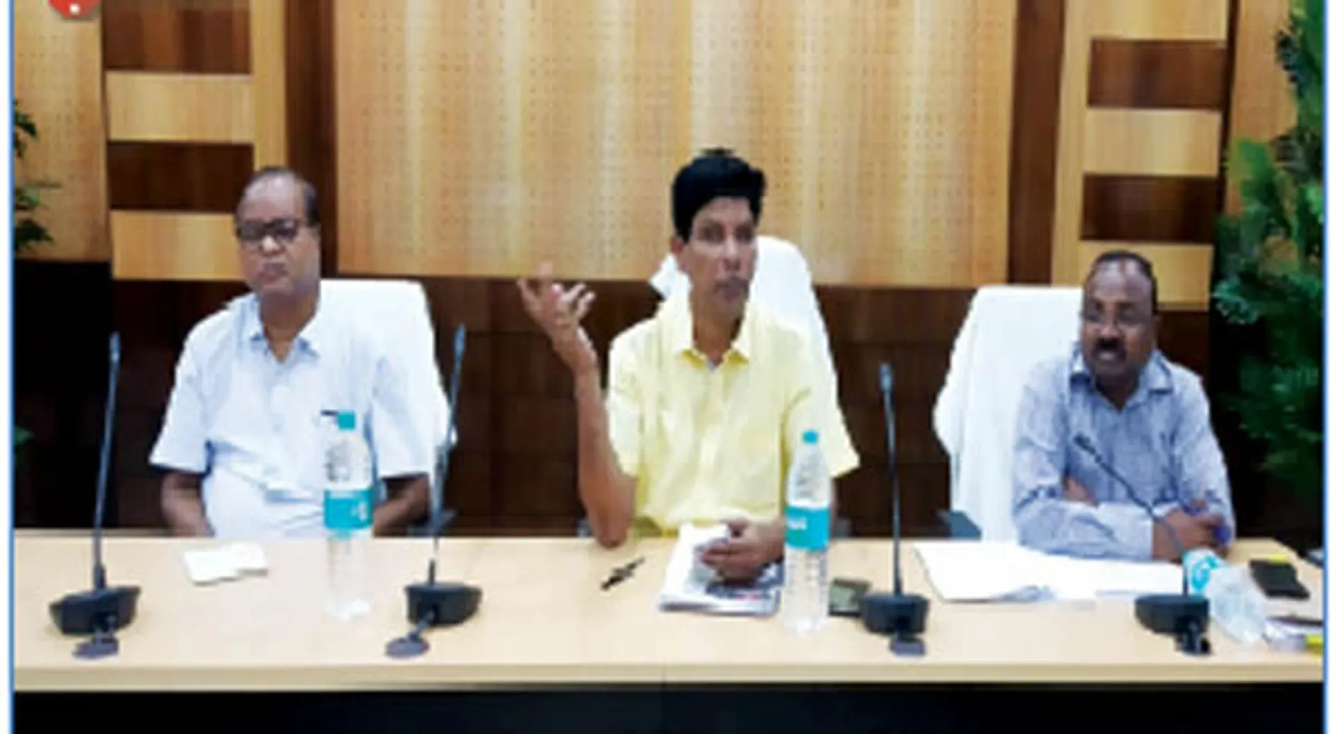 ନିର୍ବାଚନ ପରିଚାଳନା ପ୍ରସ୍ତୁତି ଶେଷ ପର୍ଯ୍ୟାୟରେ:ଝାରସୁଗୁଡ଼ା ଜିଲ୍ଲାରେ ୨ଟି ପିଙ୍କ୍‌ ବୁଥ୍‌