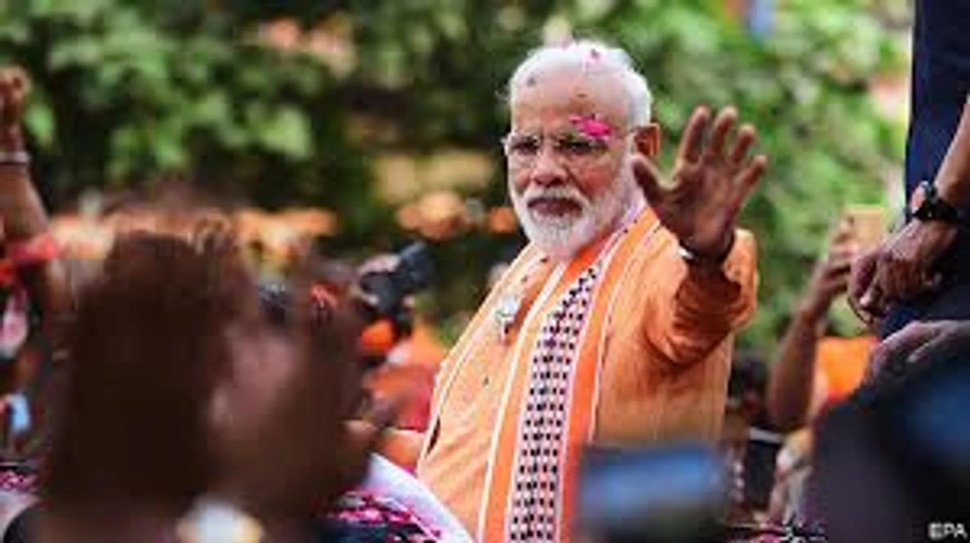 ନାଁ ପୂର୍ବରୁ ‘ଚୌକିଦାର’ ହଟାଇଲେ ମୋଦୀ