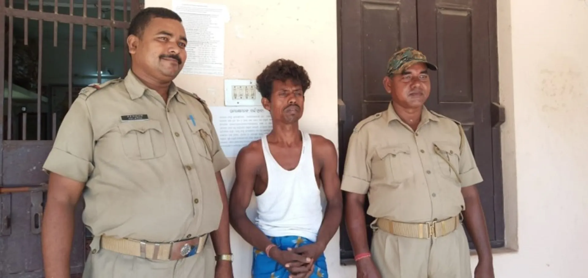 ସ୍ତ୍ରୀକୁ ମାରିିି ଆତ୍ମସମର୍ପଣ କଲା ସ୍ବାମୀ