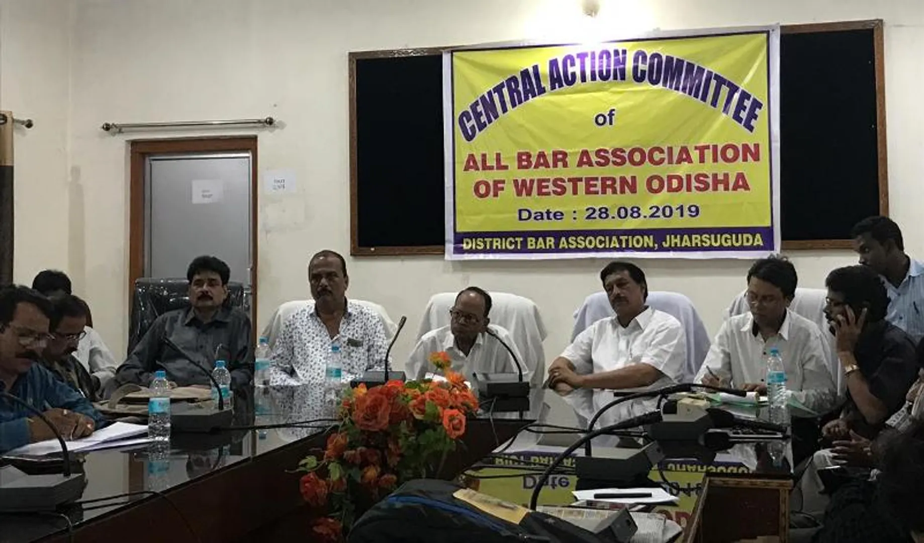 ପଶ୍ଚିମ ଓଡ଼ିଶାରେ ହାଇକୋର୍ଟ ବେଞ୍ଚ ସ୍ଥାପନ: ମାସ ଶେଷରେ ୩ ଦିନ ବନ୍ଦ ରହିବ କୋର୍ଟ ସହ ସରକାରୀ ଅଫିସ