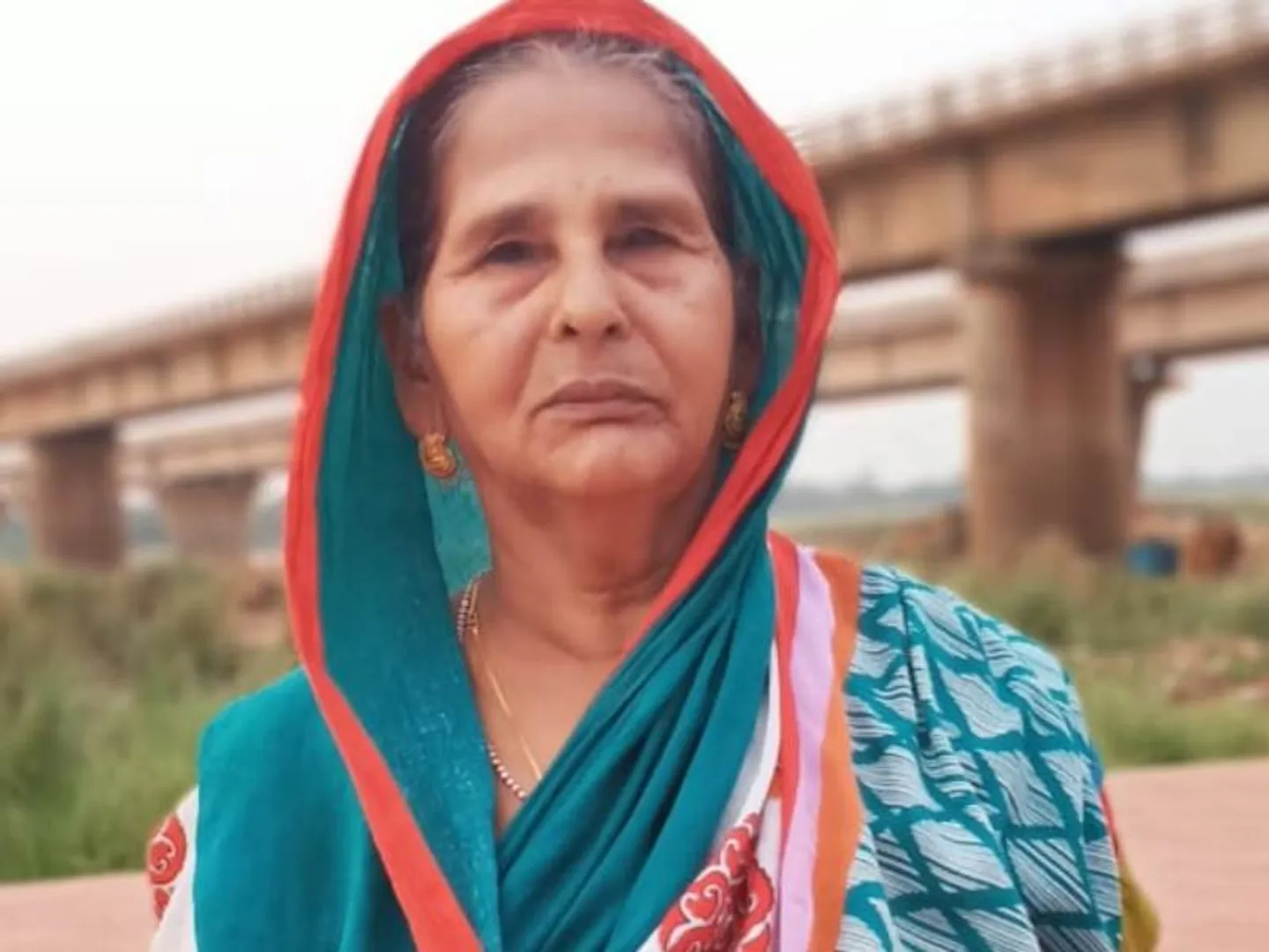 ମହିଳାଙ୍କ ଠାରୁ ସୁନାହାର ଲୁଟ୍‌ ଅଭିଯୋଗ