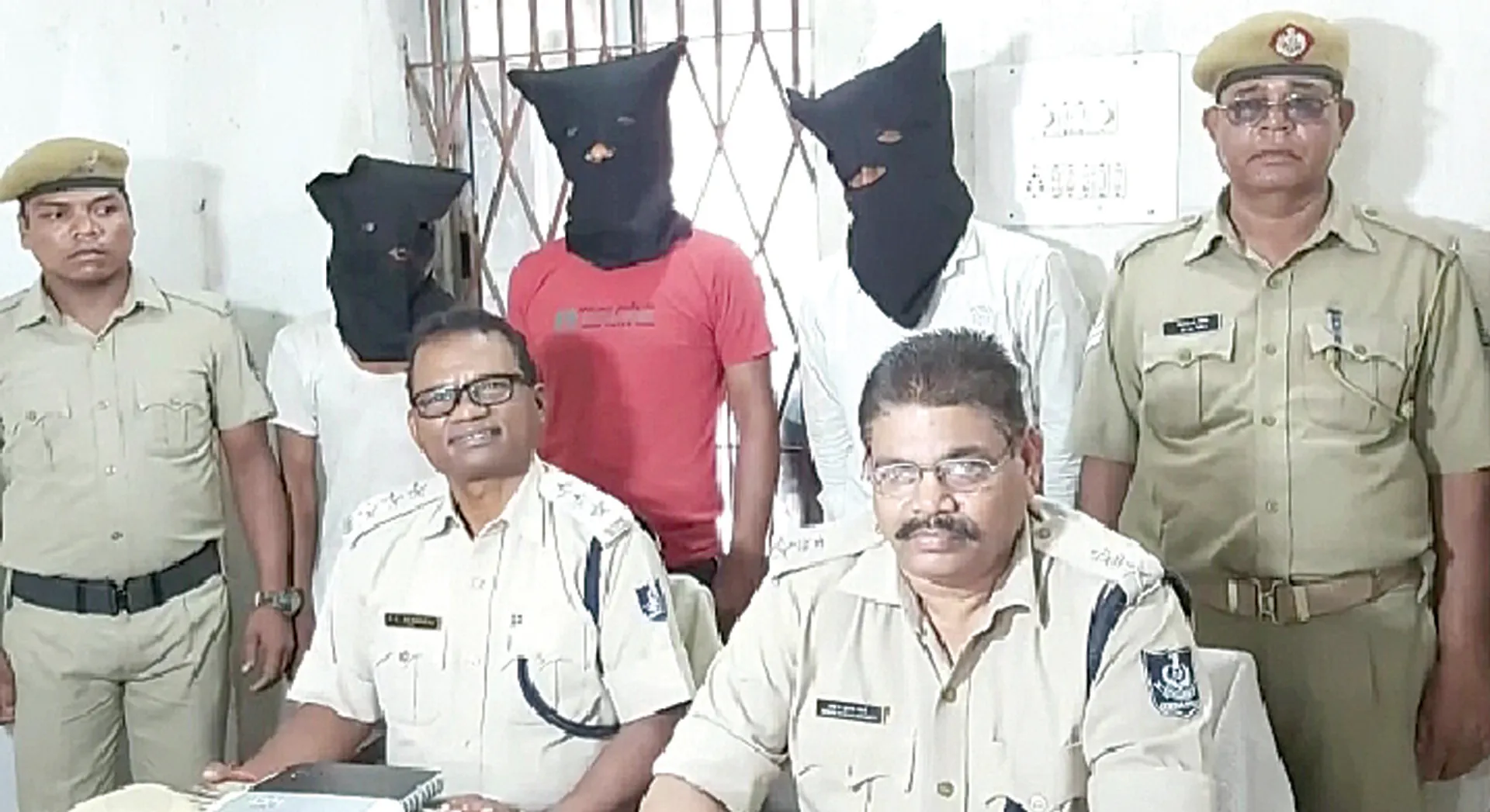 ବ୍ରଜରାଜନଗର : ପୁଲିସ ସହିତ ଗୁଳି ବିନିମୟ, ୩ ଗିରଫ