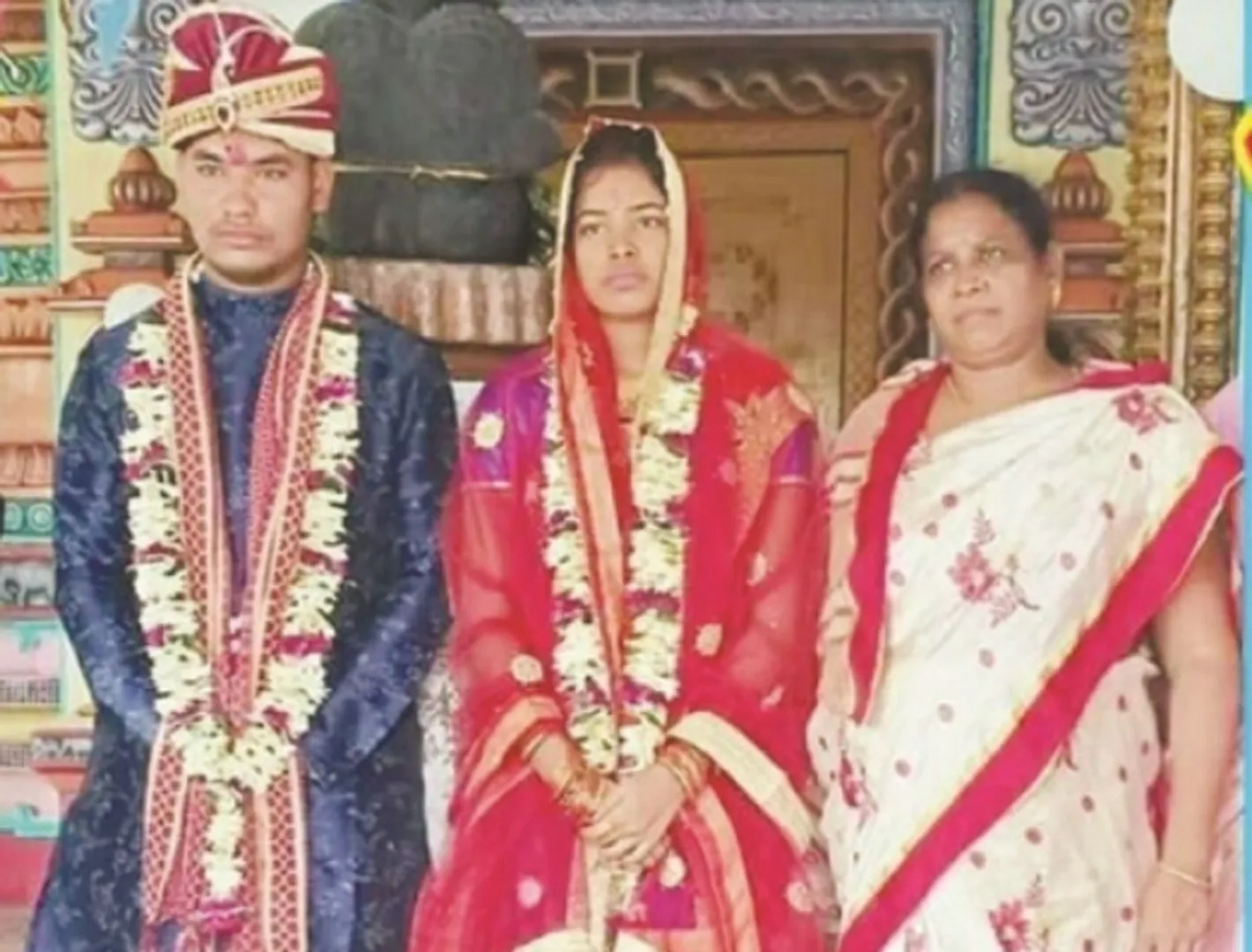 ମା ସାଜି ବିଧବା ବୋହୂକୁ ଅନ୍ୟତ୍ର ବିବାହ କରାଇଲେ ପ୍ରତିମା, ସମାଜ ପାଇଁ ସୃଷ୍ଟି କଲେ ଅନନ୍ୟ ଉଦାହରଣ