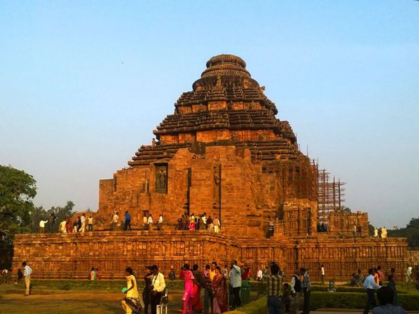 କରୋନା ସତର୍କତାକୁ ଦୃଷ୍ଟିରେ ରଖି ୭ ଦିନ ବନ୍ଦ ରହିବ କୋଣାର୍କ ସୂର୍ଯ୍ୟମନ୍ଦିର