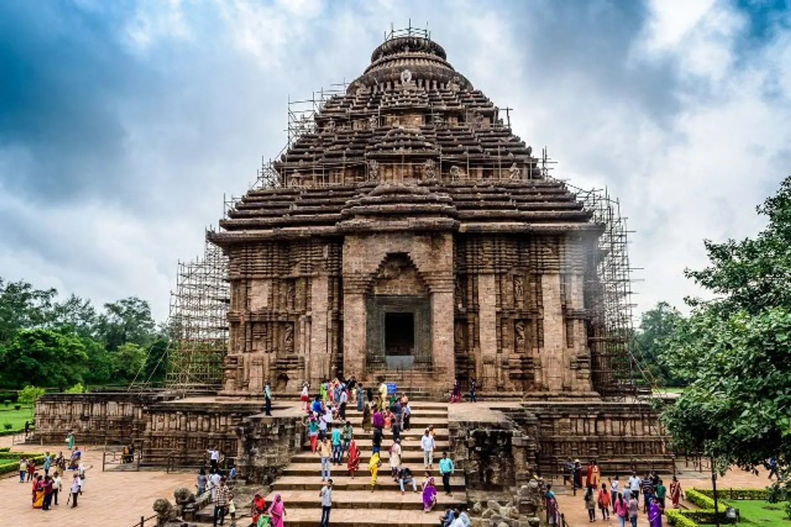 କରୋନା ସତର୍କତା: ୩୧ ପର୍ଯ୍ୟନ୍ତ ଖଣ୍ଡଗିରି, ଉଦୟଗିରି ଓ ଧଉଳିଗିରି ବନ୍ଦ, କୋଣାର୍କ ପରିଦର୍ଶନ ଉପରେ ୭ଦିନ କଟକଣା