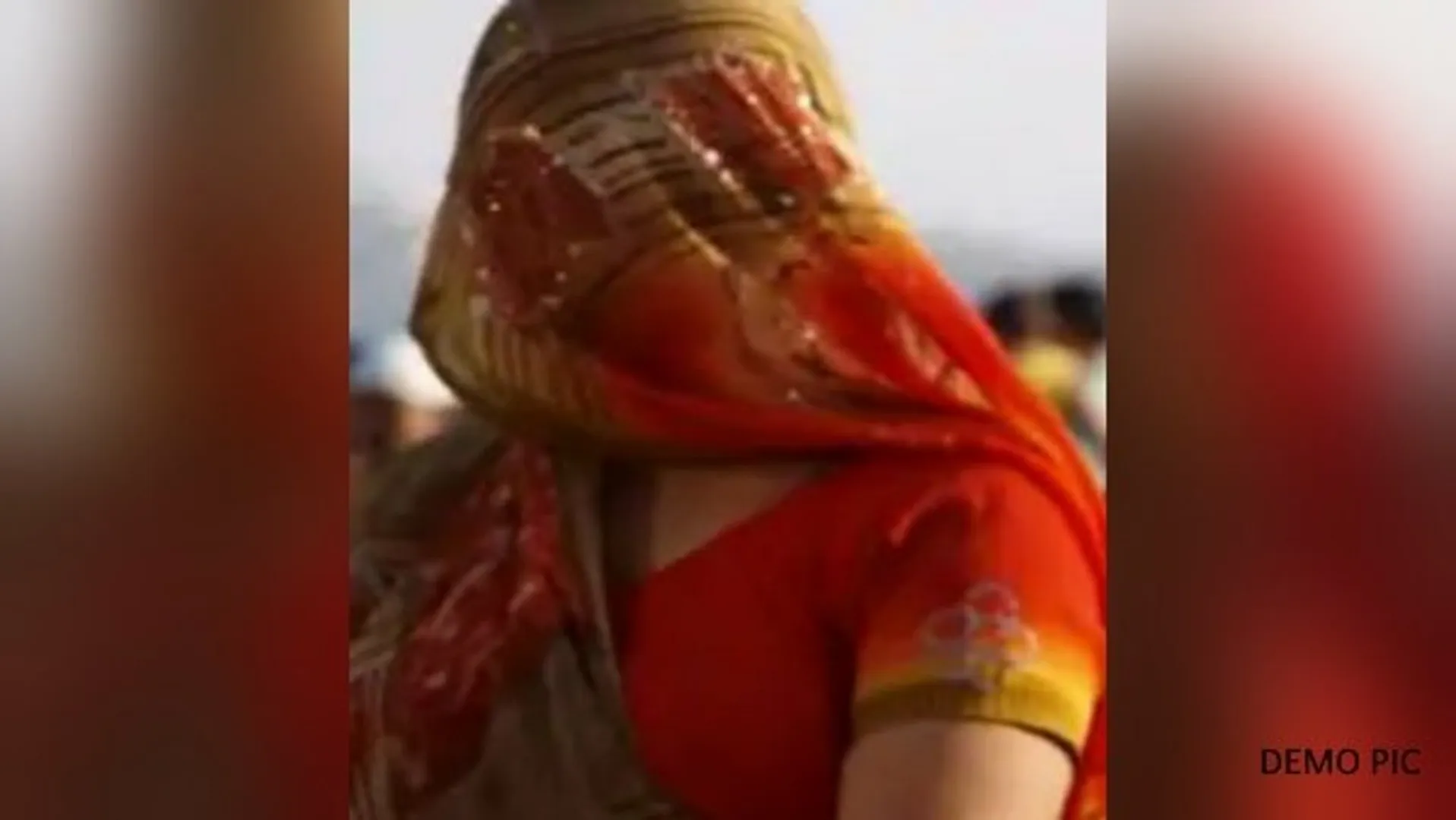 ସାମାନ୍ୟ କଥାକୁ ନେଇ ପତ୍ନୀଙ୍କ ଅଶ୍ଳୀଳ ଫଟୋ କାନ୍ଥବାଡରେ ମାରୁଛନ୍ତି ସ୍ୱାମୀ