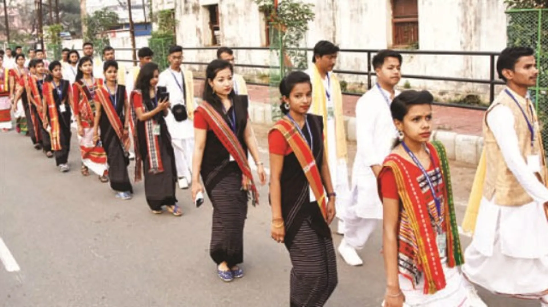 ଯୁବ ମହୋତ୍ସବ ସାଂସ୍କୃତିକ ଶୋଭାଯାତ୍ରା : ଯୋଗଦେଲେ ବିଭିନ୍ନ ରାଜ୍ୟର ଛାତ୍ରଛାତ୍ରୀ