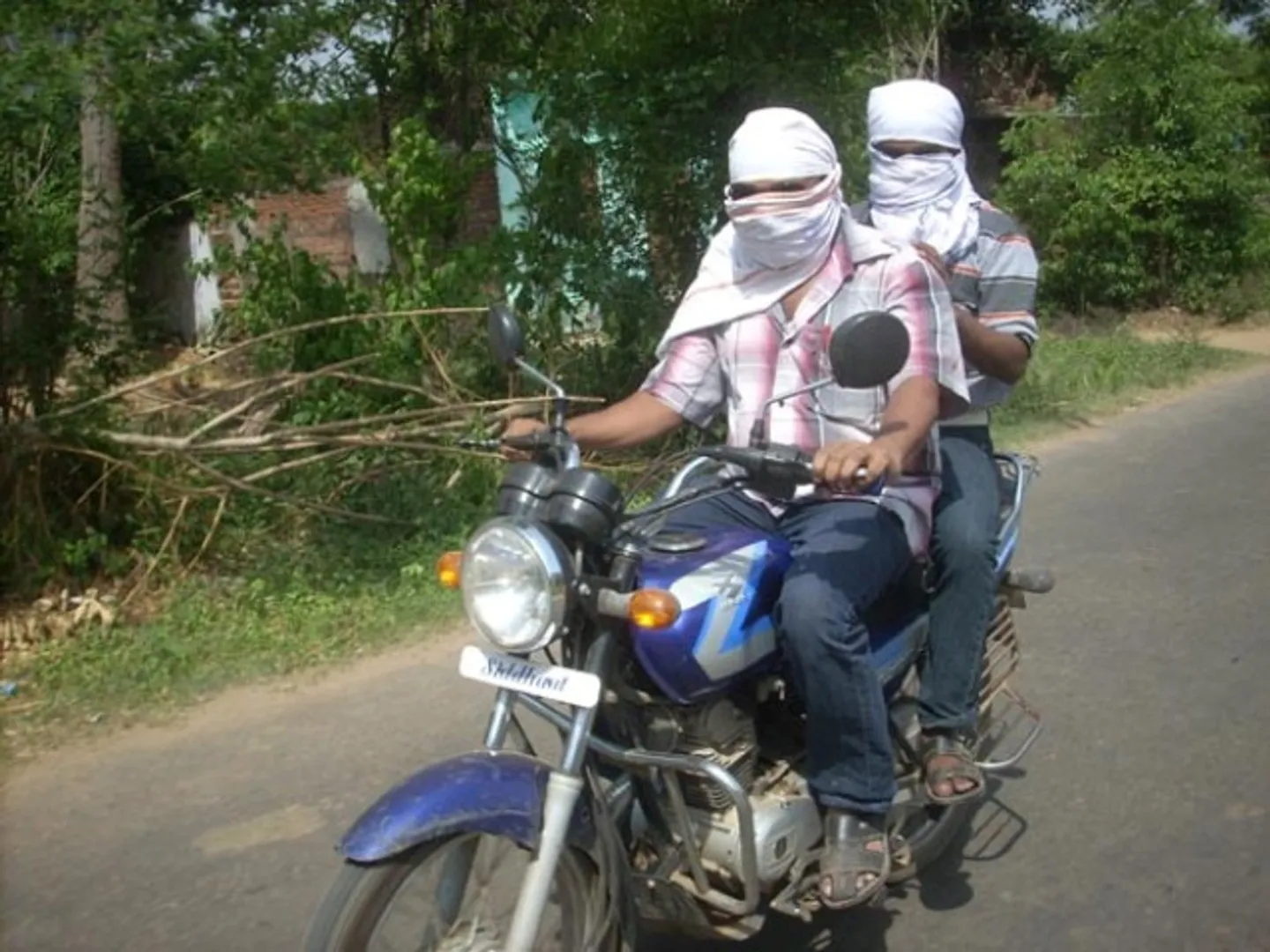 ଜଳୁଛି ଝାରସୁଗୁଡ଼ା, ପାରଦ ୪୪ ଡିଗ୍ରି ଡେଇଁଲା