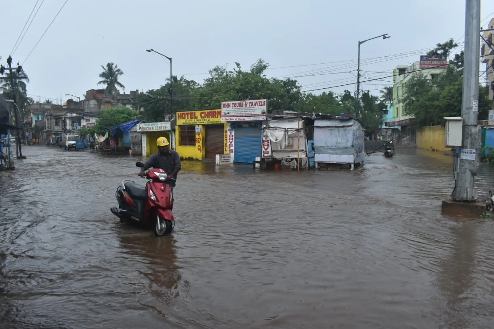ଜଳାର୍ଣ୍ଣବ ରାଜଧାନୀ: (ଫଟୋ: ବିଭୂତି, ଭୁବନେଶ୍ୱର)