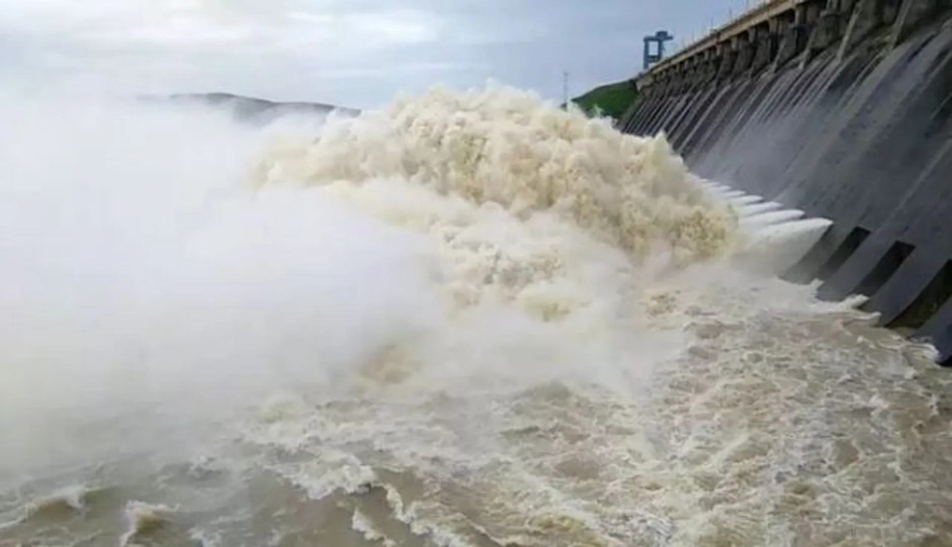 ହୀରାକୁଦ ଜଳସ୍ତର ୬୦୮ ଫୁଟ୍‌କୁ ଖସି​ଲା