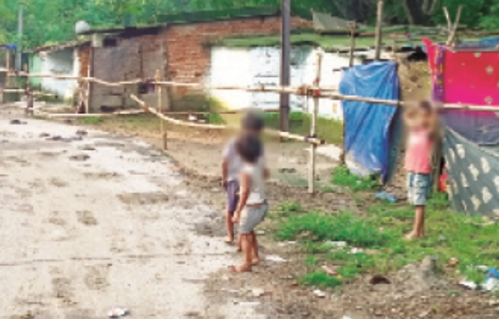 ଝାରସୁଗୁଡ଼ା : କଣ୍ଟେନ୍‌ମେଣ୍ଟ ନାମକୁ ମାତ୍ର, ବାହାରକୁ ନଆସିଲେ ଶୌଚ ବନ୍ଦ