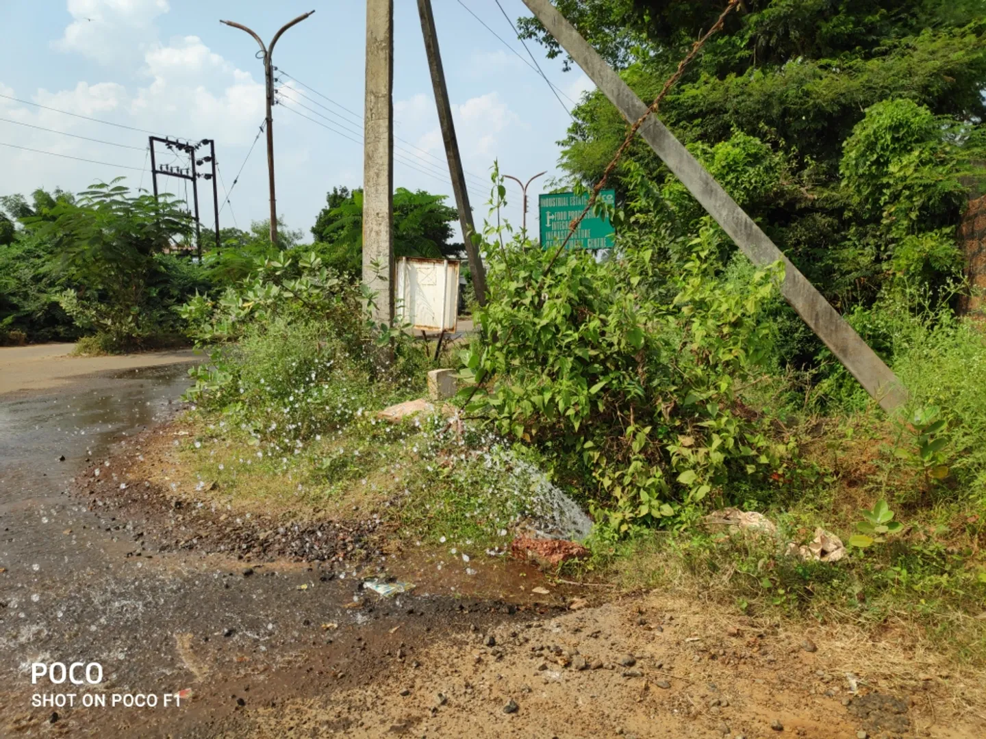 ଖୋର୍ଦ୍ଧା ଶିଳ୍ପାଂଚଳରେ ଭୁଷୁଡ଼ୁଛି ଭିତ୍ତିଭୂମି, ରାତିରେ ପାଲଟୁଛି ଅସାମାଜିକଙ୍କ ରଙ୍ଗାଳୟ 