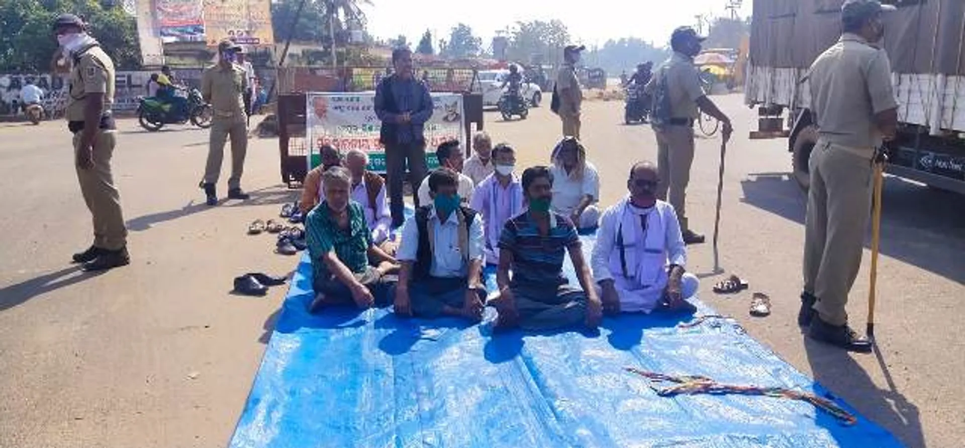 ଖୋର୍ଦ୍ଧା : ନବ ନିର୍ମାଣ କୃଷକ ସଂଘର ବିକ୍ଷୋଭ