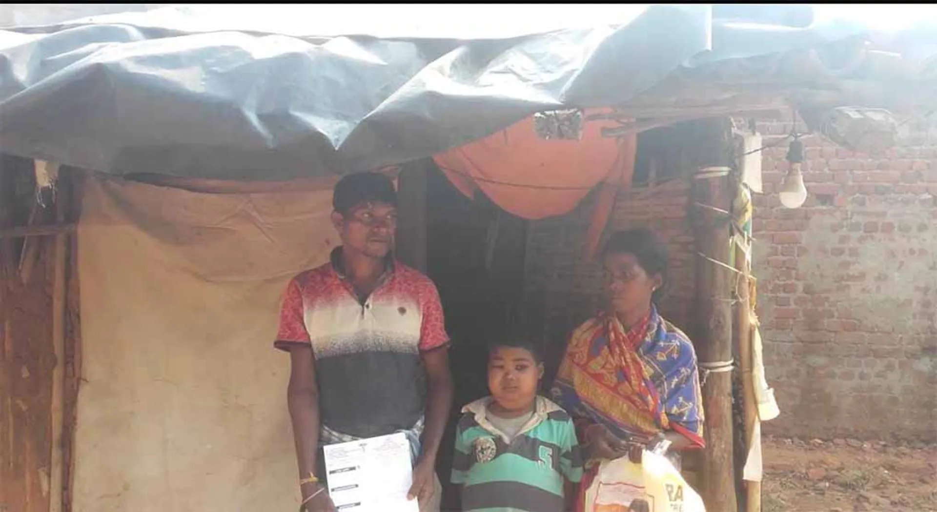 ଚିକିତ୍ସାରେ ଅର୍ଥ ସାଜିଛି ବାଧକ, ବିଛଣାରେ ପଡିରହିଛି ମହାବୀର